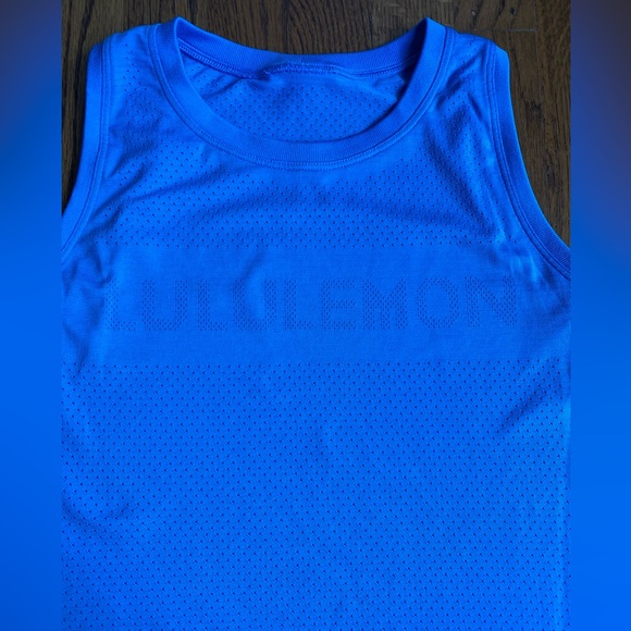 Lululemon Blue Mesh Racerback Tank Top - Size Small - Picture 1 of 5